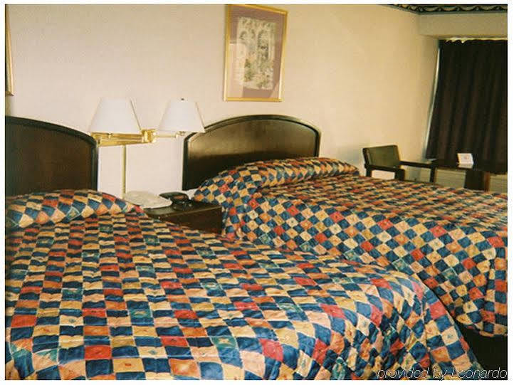 Red Carpet Inn And Suites Scranton Ngoại thất bức ảnh